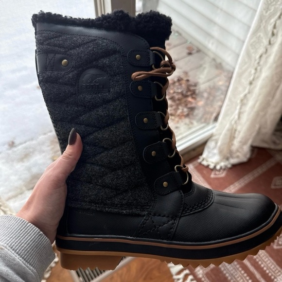 Sorel Women's Tofino ll Waterproof Boot - Picture 5 of 6